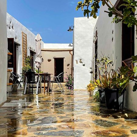 Вилла Eco Reyna House Ариа Экстерьер фото